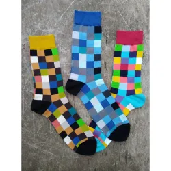Coolfusky.cz | Vtipné barevné ponožky cool vzor kostky